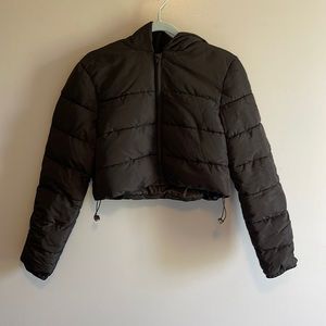 Cropped puffer jacket